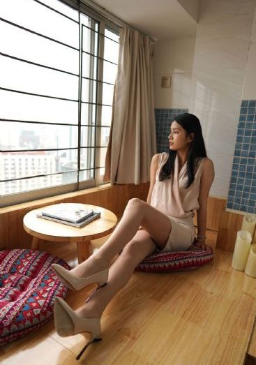 女人的倾倒在线观看_4K全集免费播放