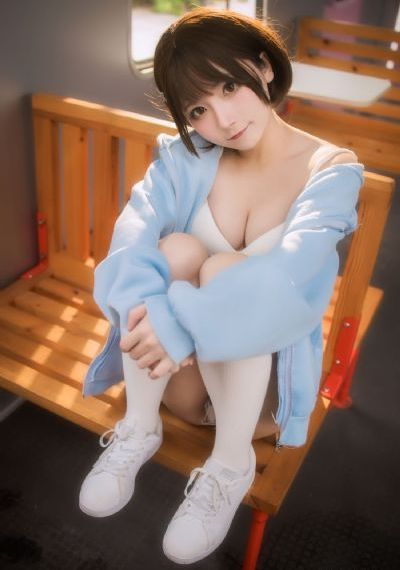 邻家妻子_高清国产国语三级